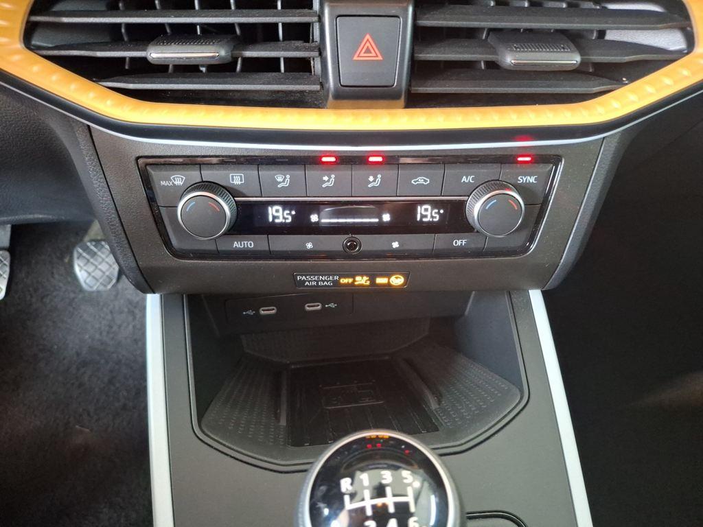 SEAT Arona 1.0 TSI Style XM 81 kW (110 CV) - 13
