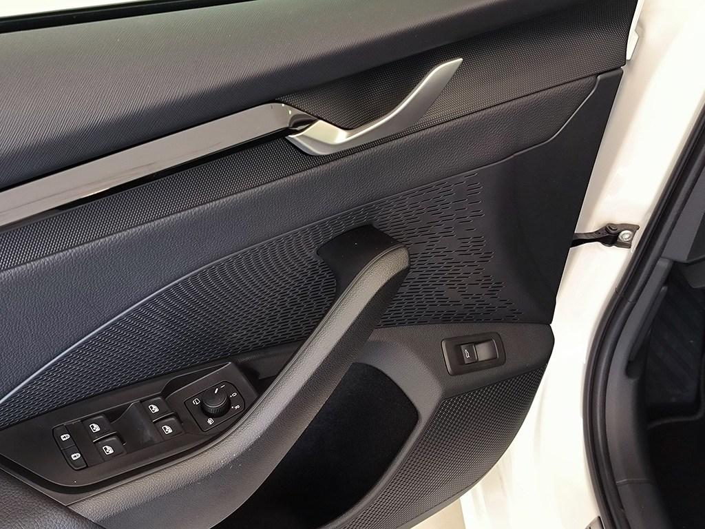 Skoda Octavia 2.0 TDI Selection DSG 110 kW (150 CV) - 13