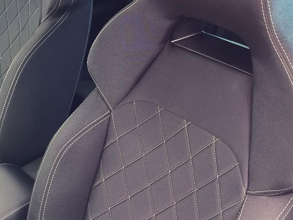 Skoda Karoq 1.5 TSI ACT Sportline DSG 110 kW (150 CV) - 11