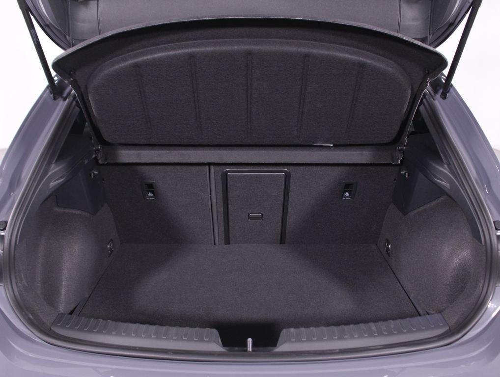 SEAT León 1.5 TSI e-Hybrid S&S FR XXL DSG 150 kW (204 CV) - 6