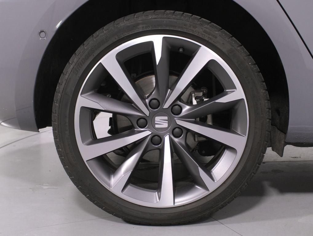 SEAT León 1.5 TSI e-Hybrid S&S FR XXL DSG 150 kW (204 CV) - 7