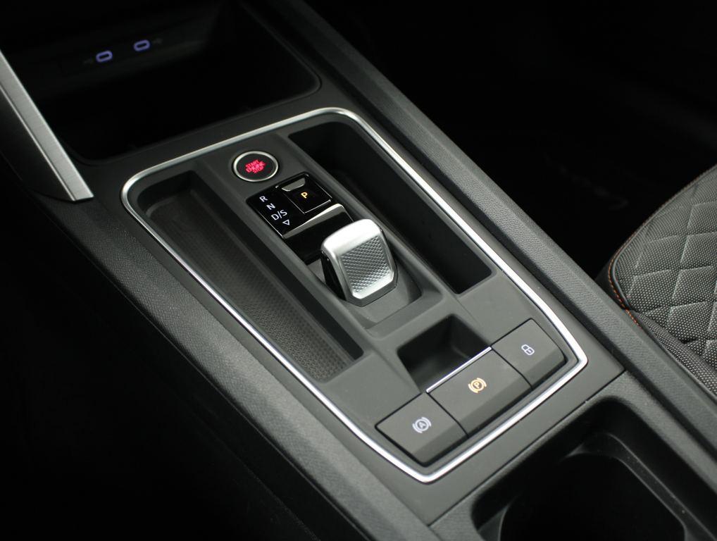 SEAT León 1.5 TSI e-Hybrid S&S FR XXL DSG 150 kW (204 CV) - 9