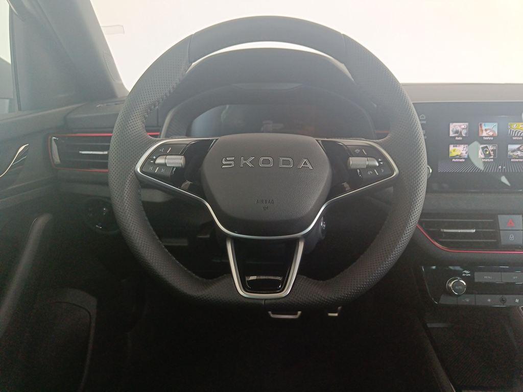 Skoda Scala Design 1.0 TSI DSG 85 kW (115 CV) - 10