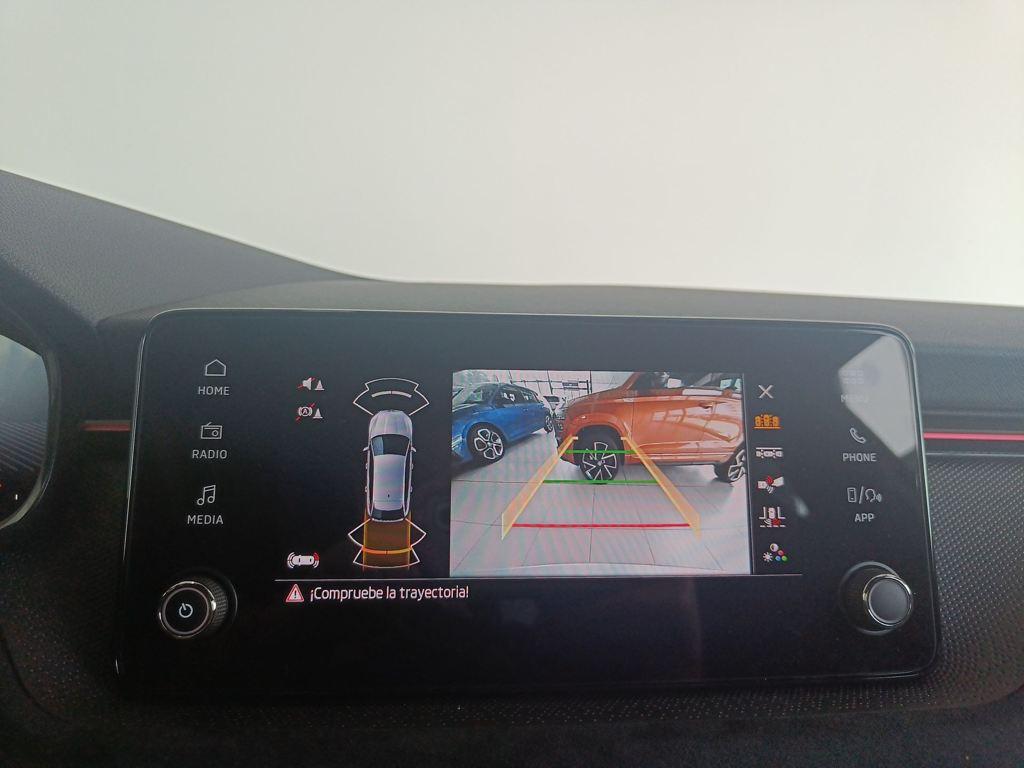 Skoda Scala Design 1.0 TSI DSG 85 kW (115 CV) - 15