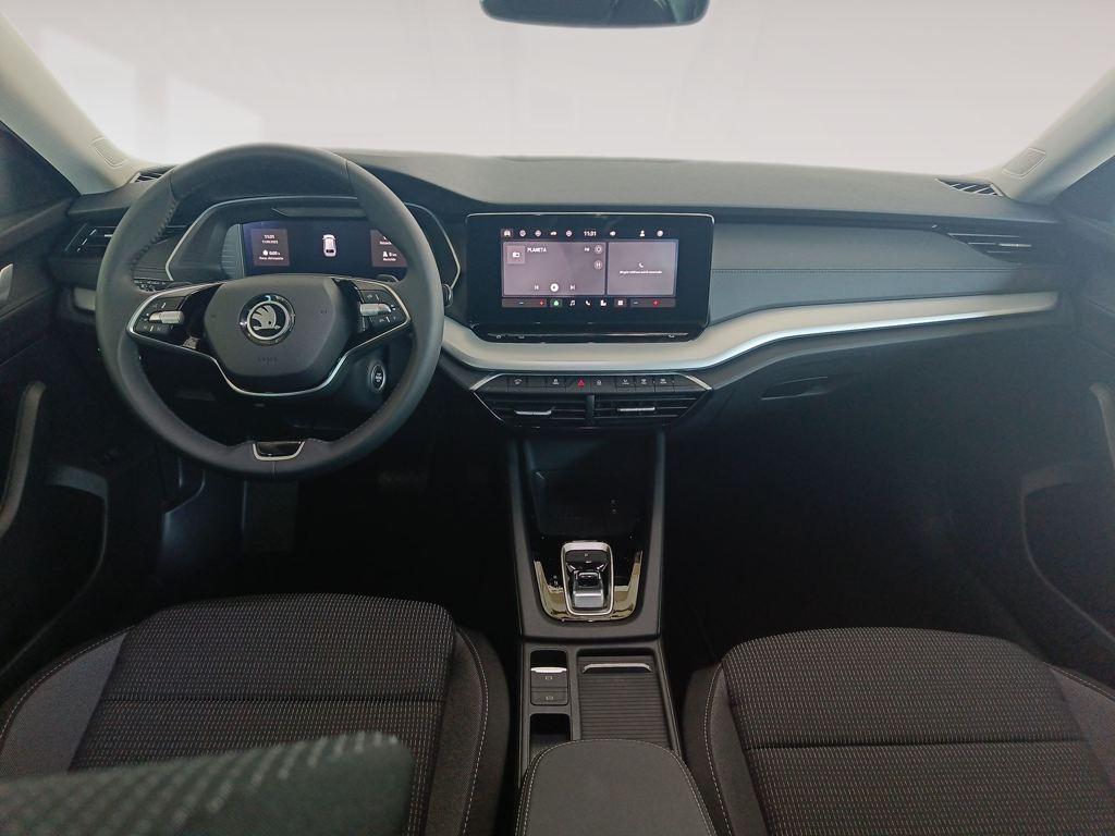 Skoda Octavia Combi 1.5 TSI m-HEV Selection DSG 110 kW (150 CV) - 3