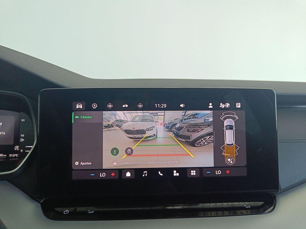 Skoda Octavia Combi 1.5 TSI m-HEV Selection DSG 110 kW (150 CV) - 15