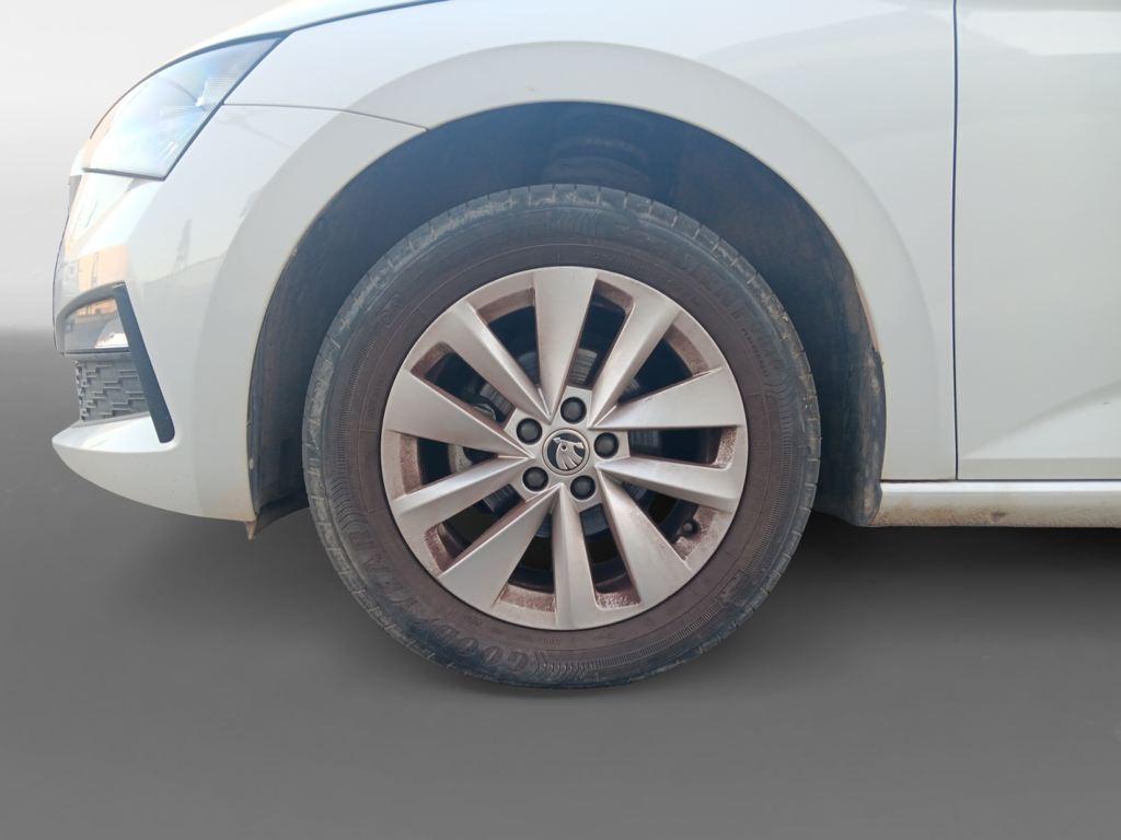 Skoda Scala 1.0 TSI Ambition 81 kW (110 CV) - 7
