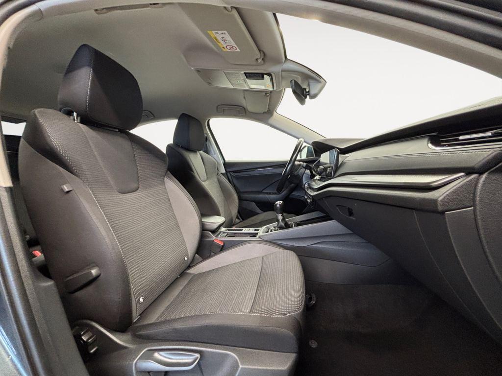 Skoda Octavia 2.0 TDI Ambition 85 kW (115 CV) - 4