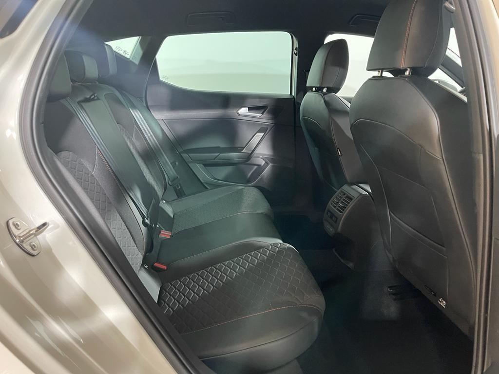 SEAT León 1.5 TSI e-Hybrid FR XM DSG 150 kW (204 CV) - 5
