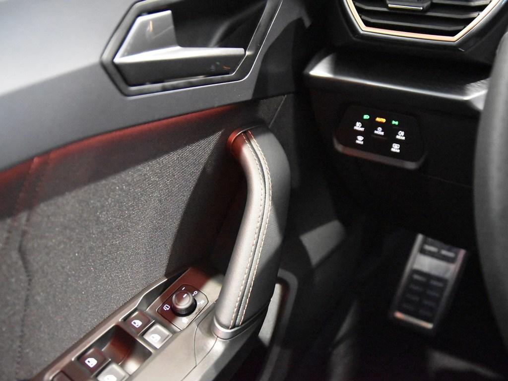 CUPRA León 1.5 eTSI DSG 110 kW (150 CV) - 17