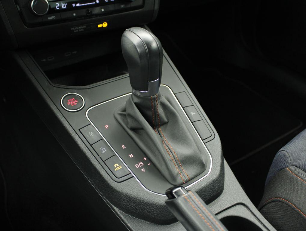 SEAT Ibiza 1.0 TSI FR Plus DSG 81 kW (110 CV) - 9