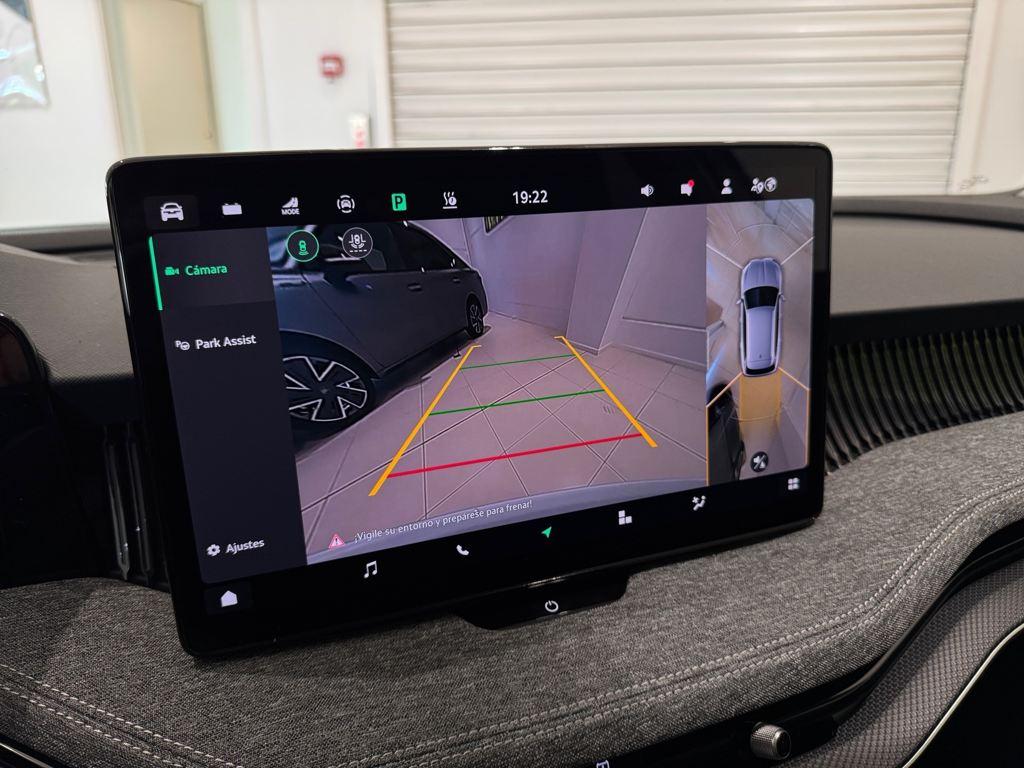 Skoda Superb Combi 1.5 TSI iV P-HEV Selection DSG 150 kW (204 CV) - 16