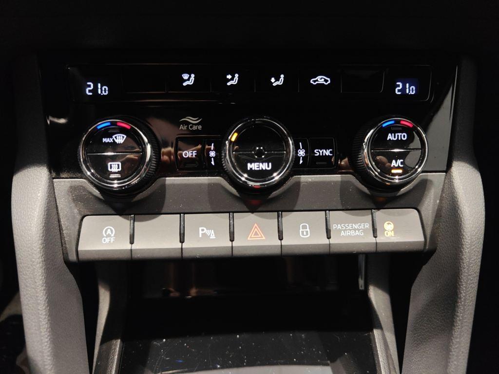 Skoda Karoq 1.5 TSI ACT Sportline DSG 110 kW (150 CV) - 17