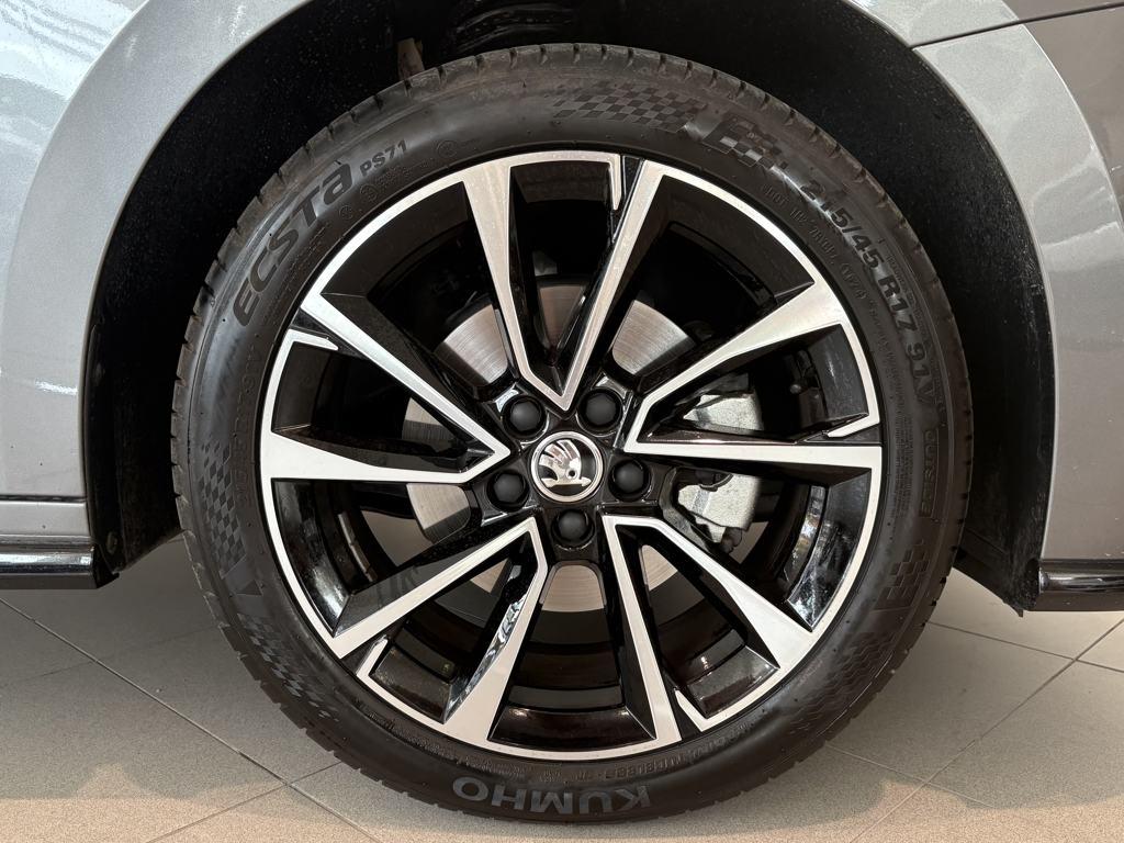 Skoda Fabia 1.0 TSI Monte Carlo DSG 85 kW (115 CV) - 7