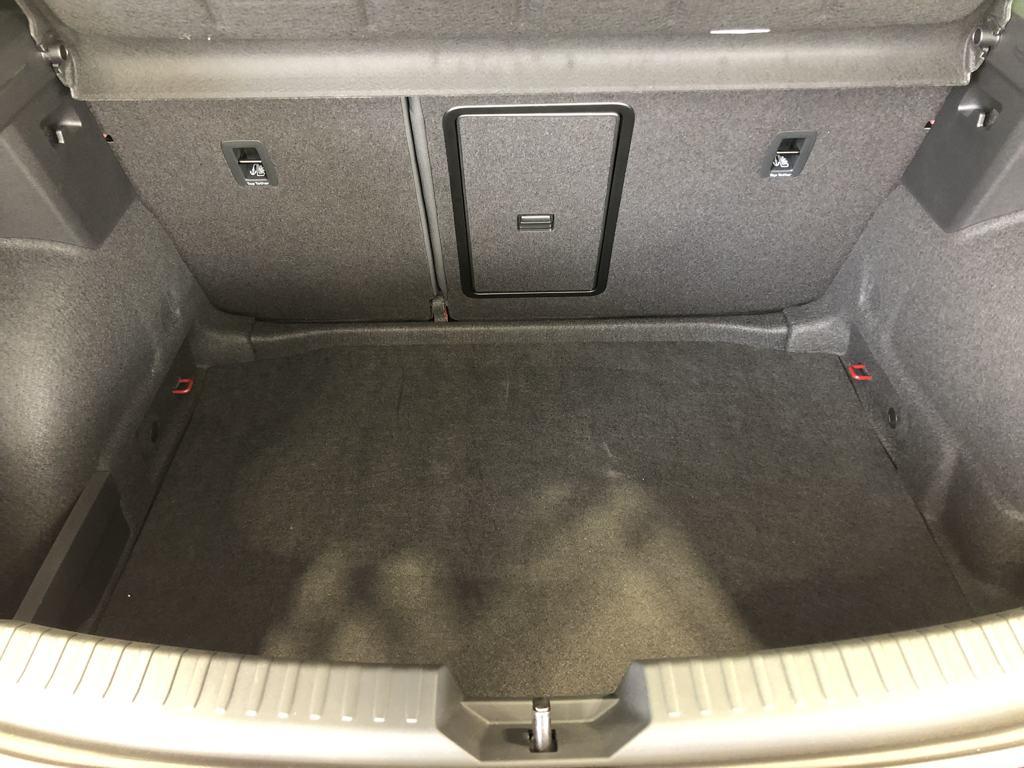 SEAT León 1.5 eTSI S&S FR DSG 110 kW (150 CV) - 6