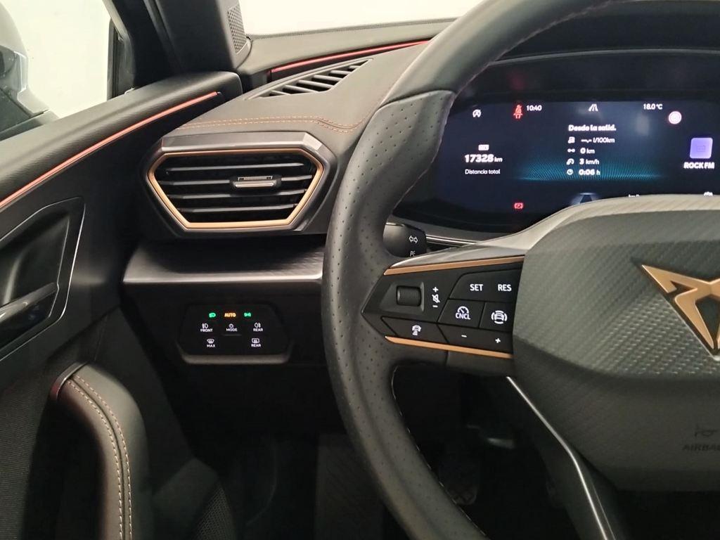 CUPRA Leon Sportstourer 1.5 TSI 110 kW (150 CV) - 10