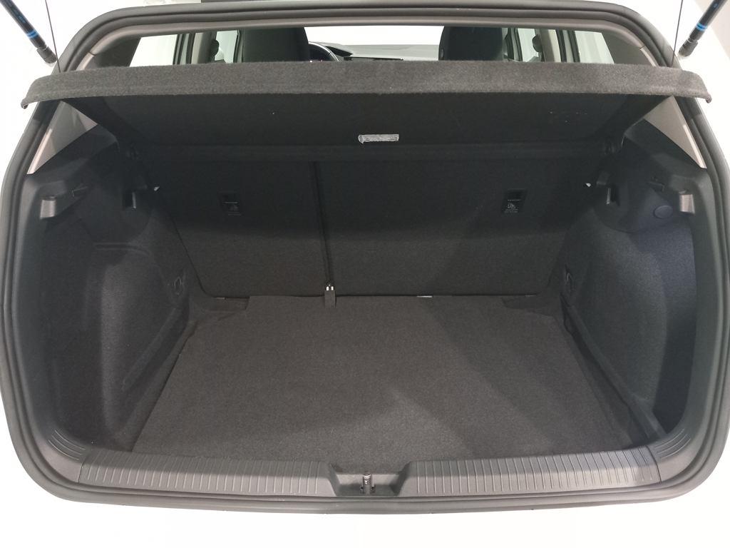 Volkswagen Golf Life 2.0 TDI 85 kW (115 CV) - 6