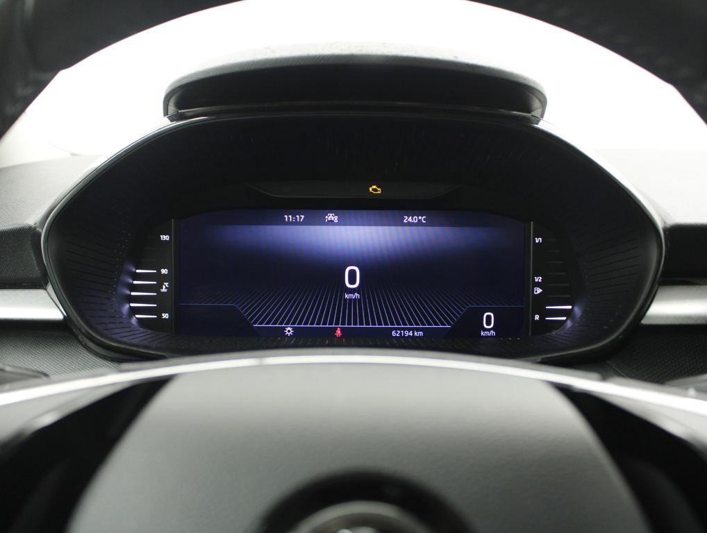 Skoda Fabia 1.0 TSI Ambition 70 kW (95 CV) - 8