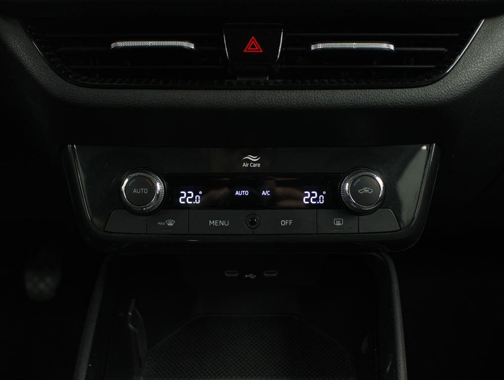 Skoda Fabia 1.0 TSI Ambition 70 kW (95 CV) - 10