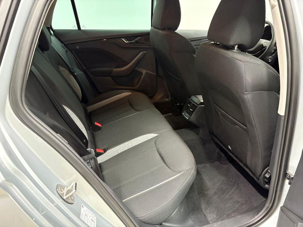 Skoda Scala 1.0 TSI Selection 85 kW (115 CV) - 5