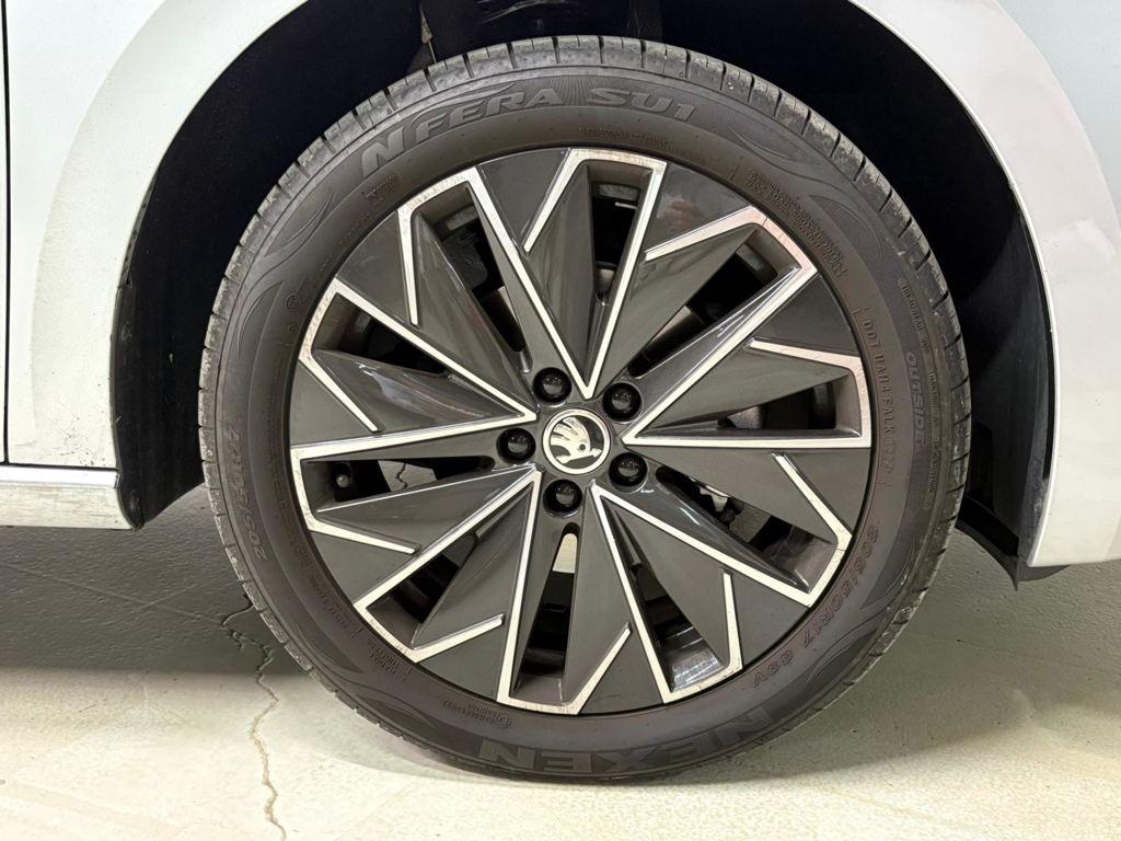 Skoda Scala 1.0 TSI Selection 85 kW (115 CV) - 7