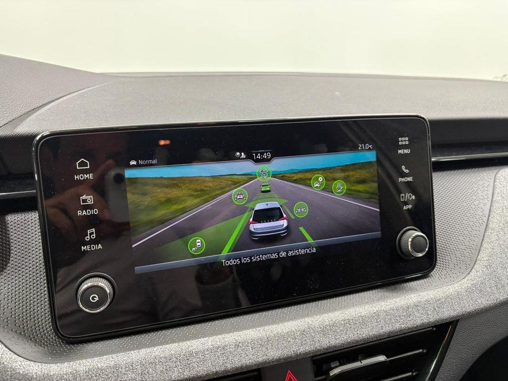 Skoda Scala 1.0 TSI Selection 85 kW (115 CV) - 12