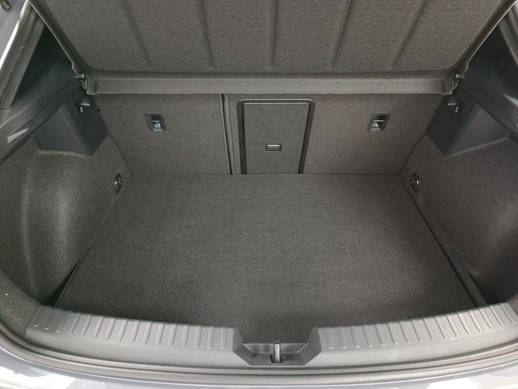 CUPRA León 1.5 TSI e-Hybrid 150 kW (204 CV) DSG - 6