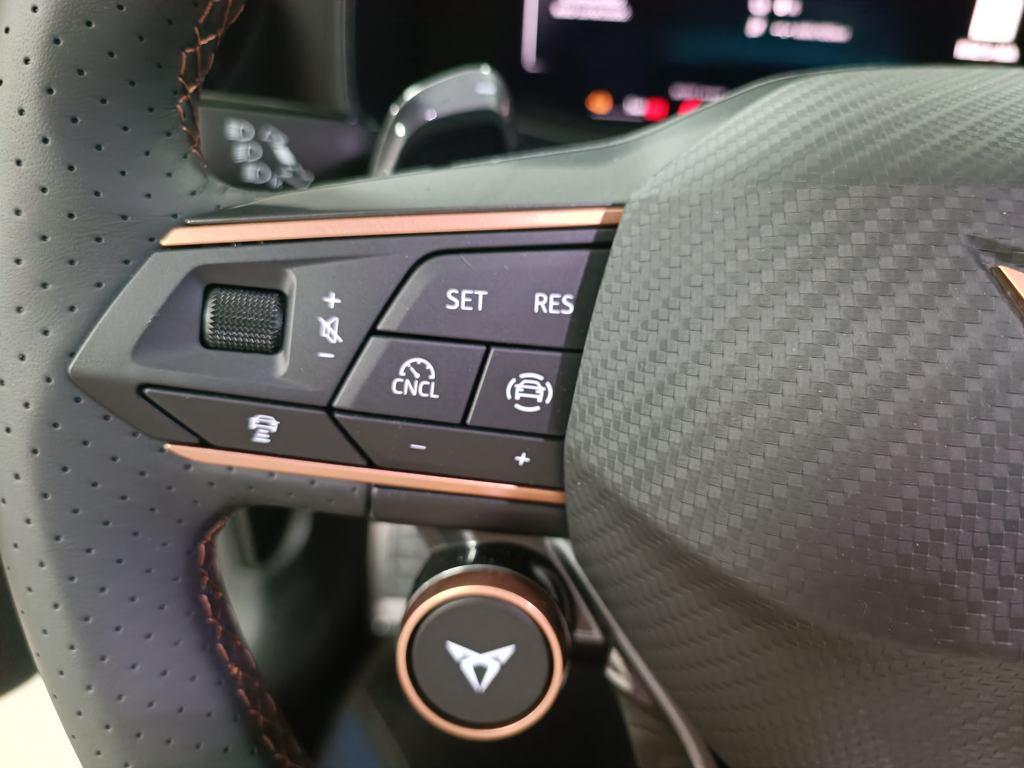 CUPRA León 1.5 TSI e-Hybrid 150 kW (204 CV) DSG - 8