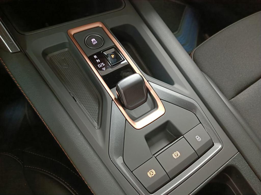 CUPRA León 1.5 TSI e-Hybrid 150 kW (204 CV) DSG - 18