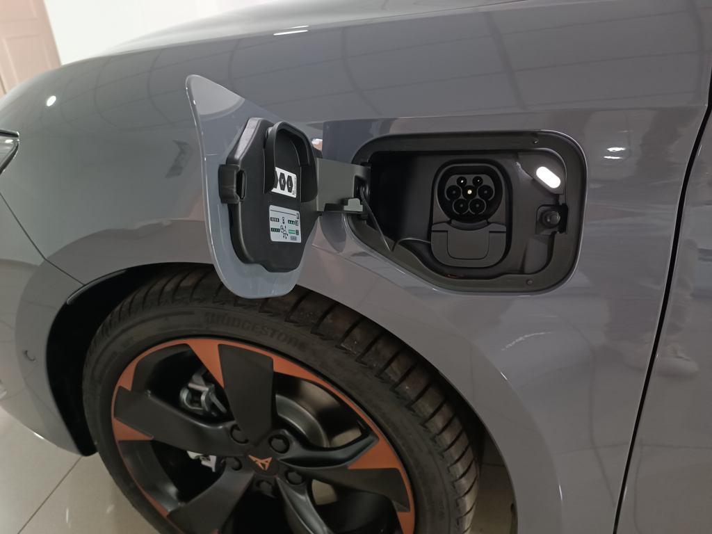 CUPRA León 1.5 TSI e-Hybrid 150 kW (204 CV) DSG - 19