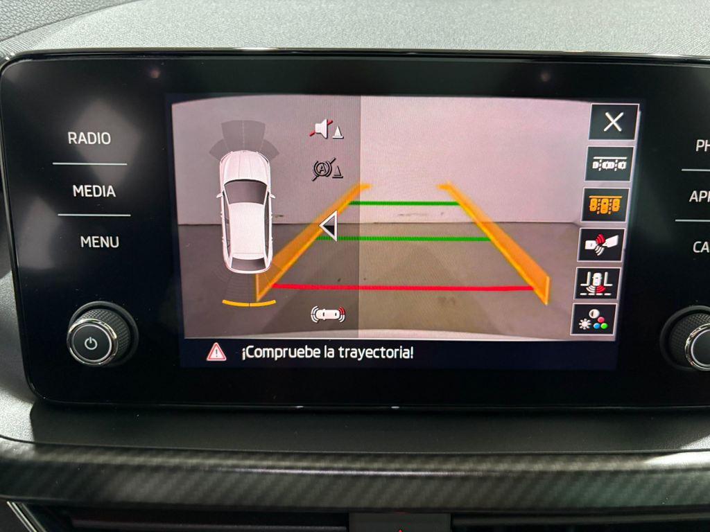 Skoda Scala 1.5 TSI Montecarlo DSG 110 kW (150 CV) - 17