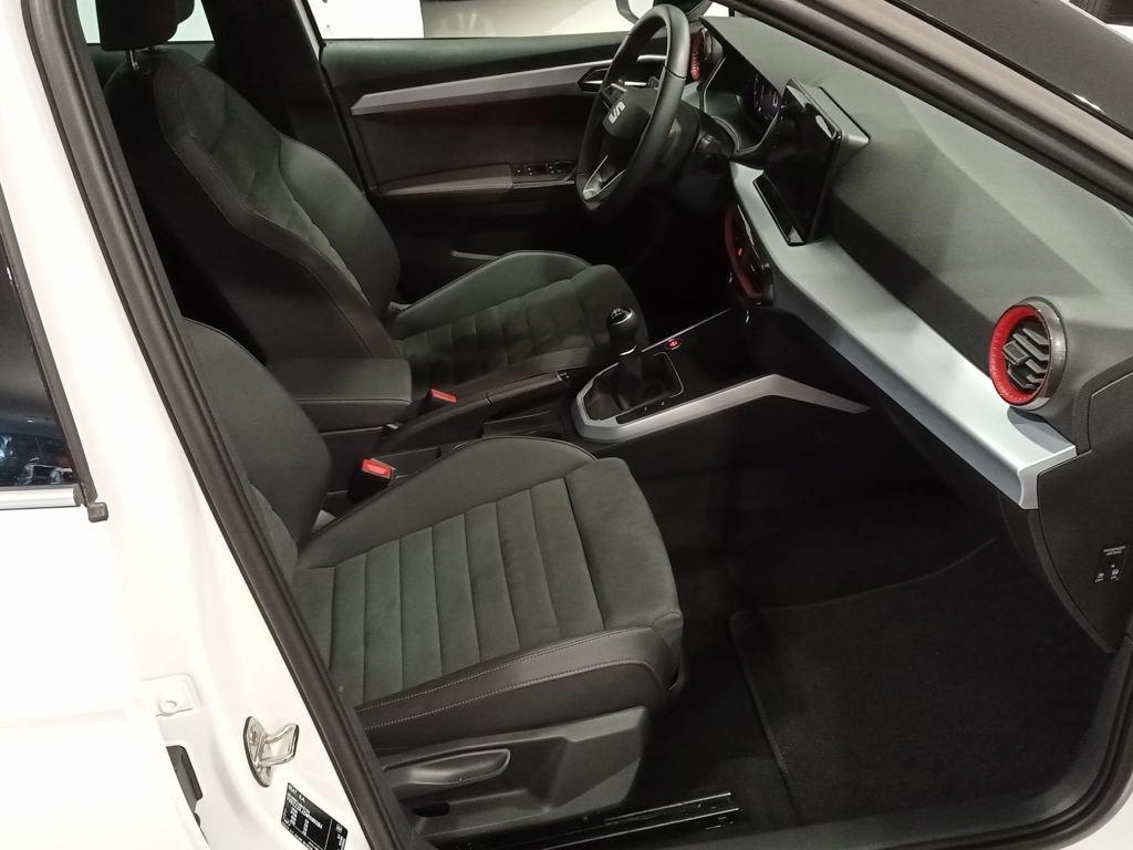 SEAT Arona 1.0 TSI FR XM 85 kW (115 CV) - 4