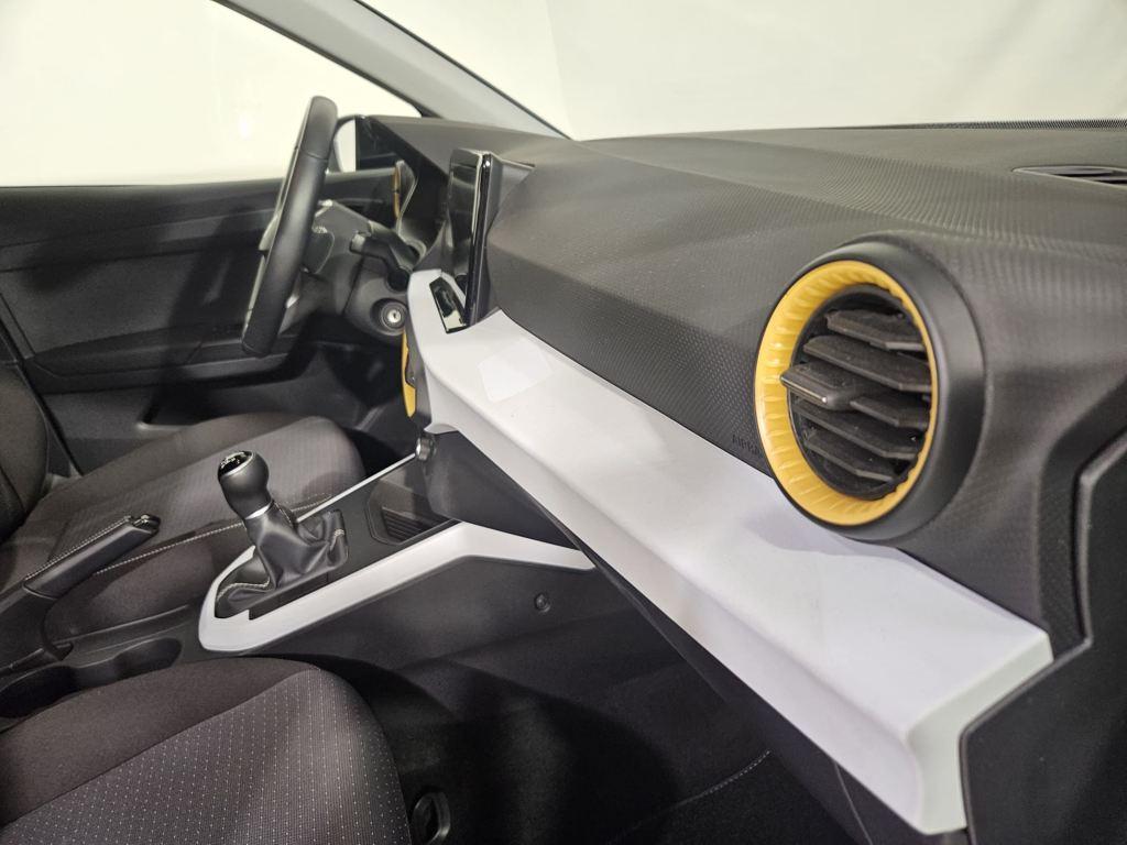 SEAT Arona 1.0 TSI Style XM 81 kW (110 CV) - 9