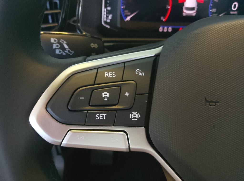 Volkswagen T-Roc Dark Line 1.0 TSI 85 kW (115 CV) - 10