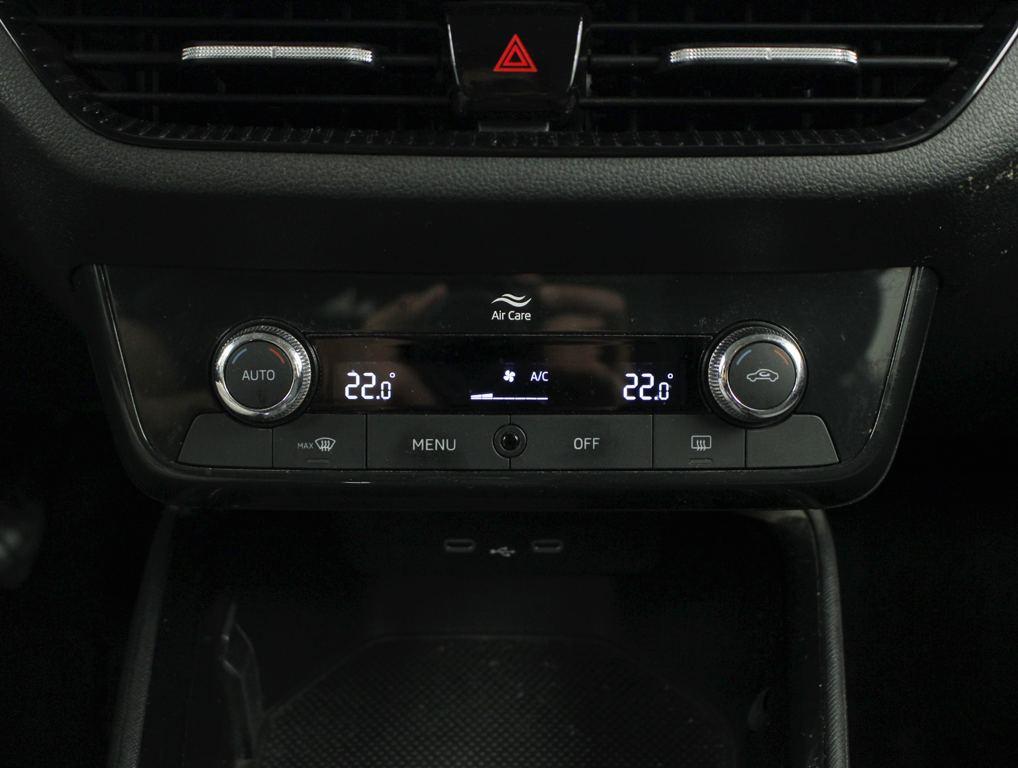 Skoda Fabia 1.0 TSI Ambition 70 kW (95 CV) - 10