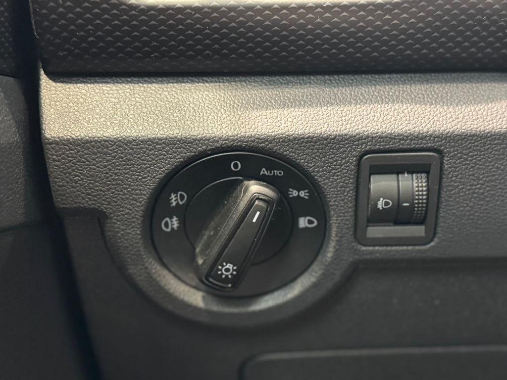 Volkswagen T-Cross Advance 1.0 TSI 81 kW (110 CV) - 13