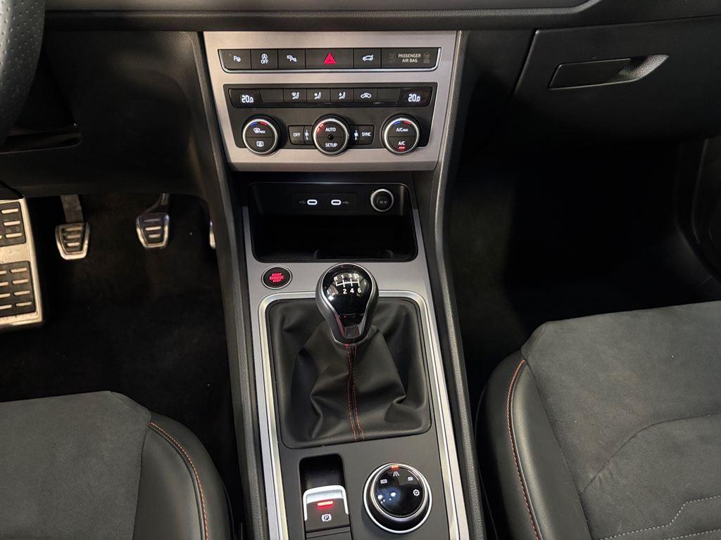 SEAT Ateca 1.5 TSI S&S FR Special Edition 110 kW (150 CV) - 11