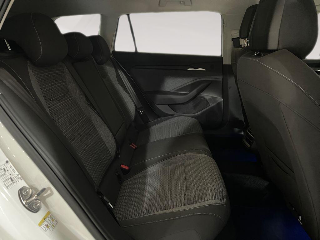 Skoda Superb Combi 1.5 TSI m-HEV Selection DSG 110 kW (150 CV) - 5