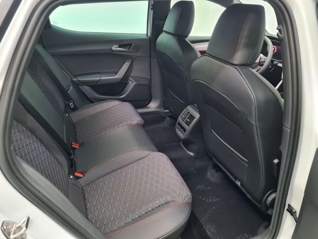 SEAT León 1.5 TSI e-Hybrid FR XM DSG 150 kW (204 CV) - 5