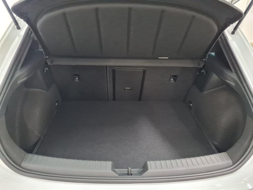 SEAT León 1.5 TSI e-Hybrid FR XM DSG 150 kW (204 CV) - 6