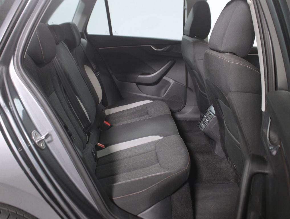 Skoda Kamiq 1.5 TSI Style 110 kW (150 CV) - 5