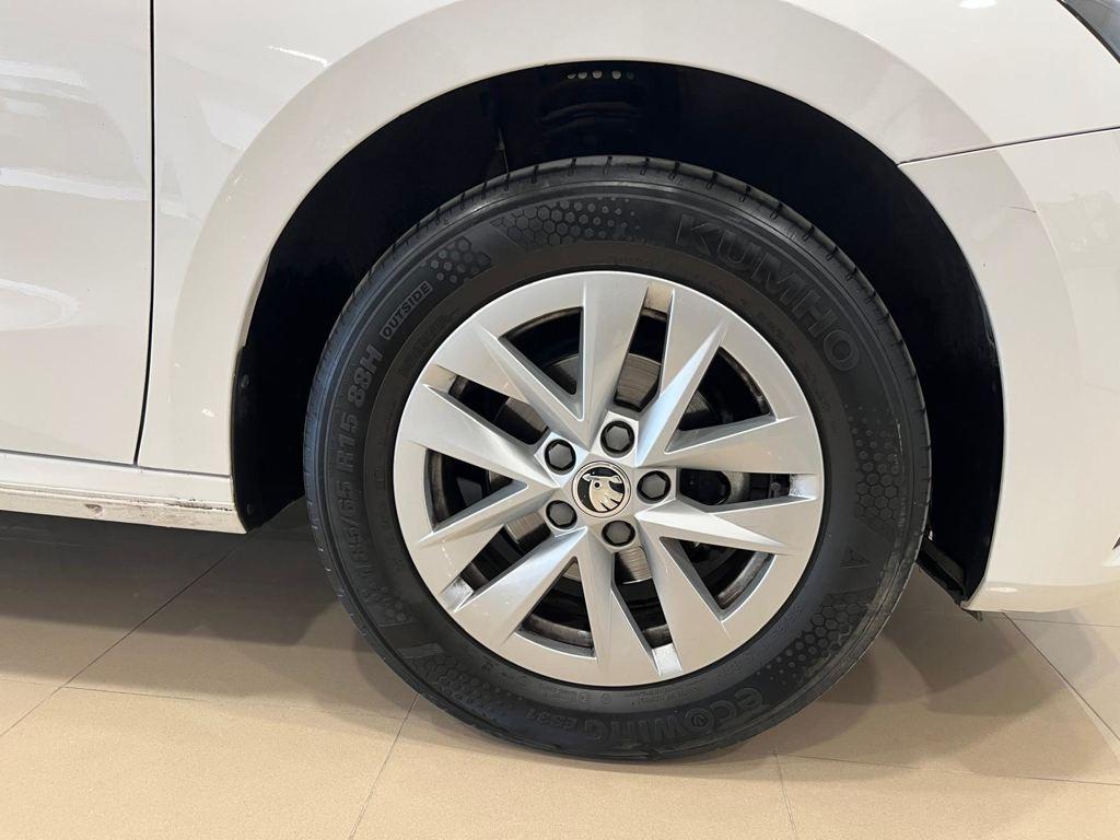 Skoda Fabia 1.0 TSI Ambition 70 kW (95 CV) - 7