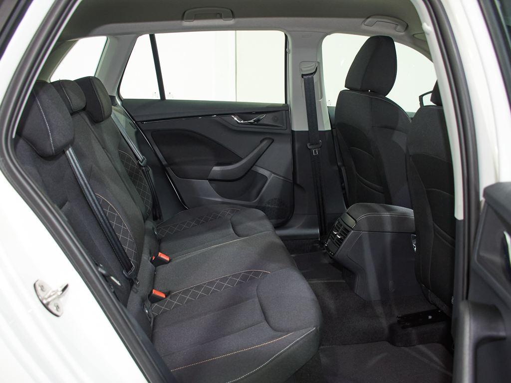 Skoda Kamiq 1.0 TSI Design 85 kW (115 CV) - 5