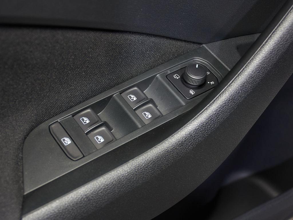 Skoda Kamiq 1.0 TSI Design 85 kW (115 CV) - 13