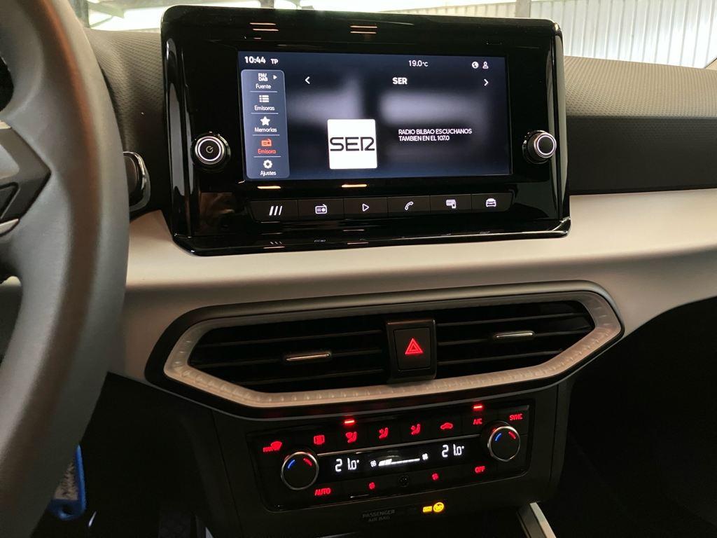 SEAT Arona 1.0 TSI Style XM 85 kW (115 CV) - 10