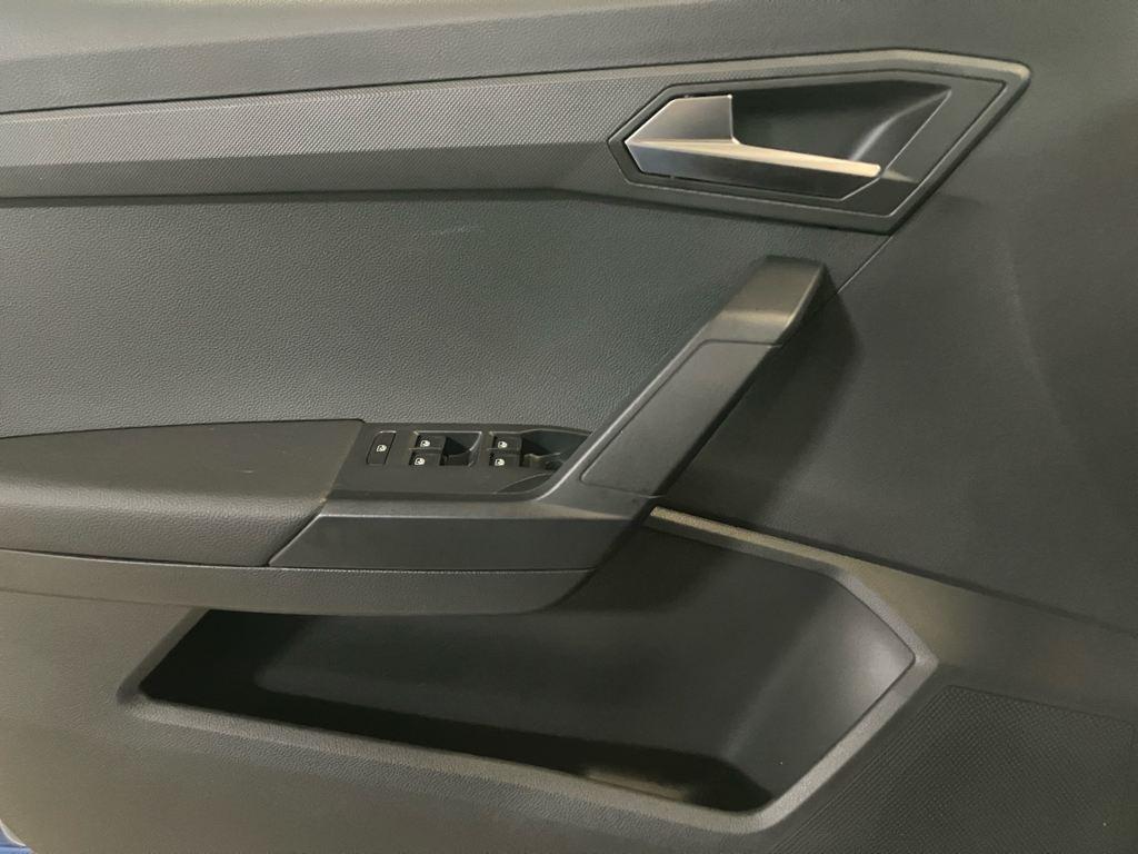 SEAT Arona 1.0 TSI Style XM 85 kW (115 CV) - 13