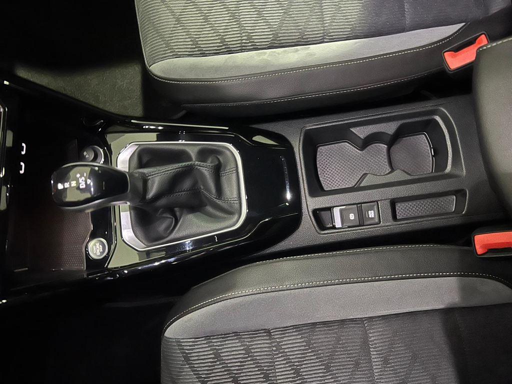 Volkswagen T-Roc R-Line 1.5 TSI 110 kW (150 CV) DSG - 14