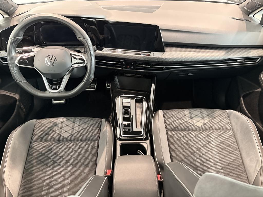 Volkswagen Golf R-Line 1.5 eTSI 110 kW (150 CV) DSG - 3