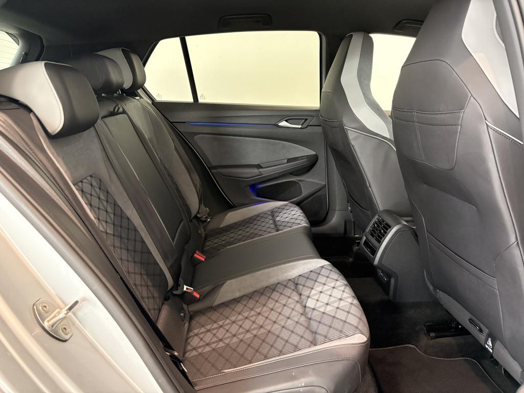 Volkswagen Golf R-Line 1.5 eTSI 110 kW (150 CV) DSG - 5
