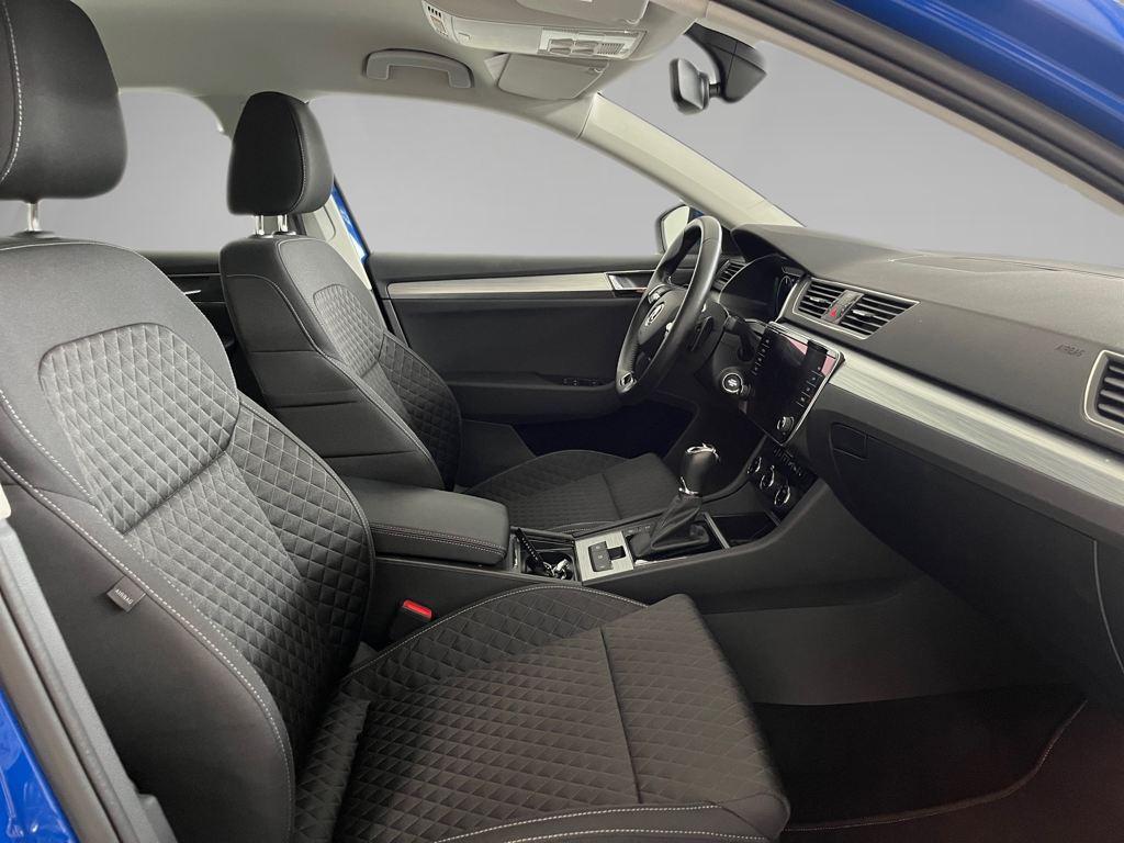 Skoda Superb Combi 1.4 TSI iV P-HEV Ambition DSG 160 kW (218 CV) - 4